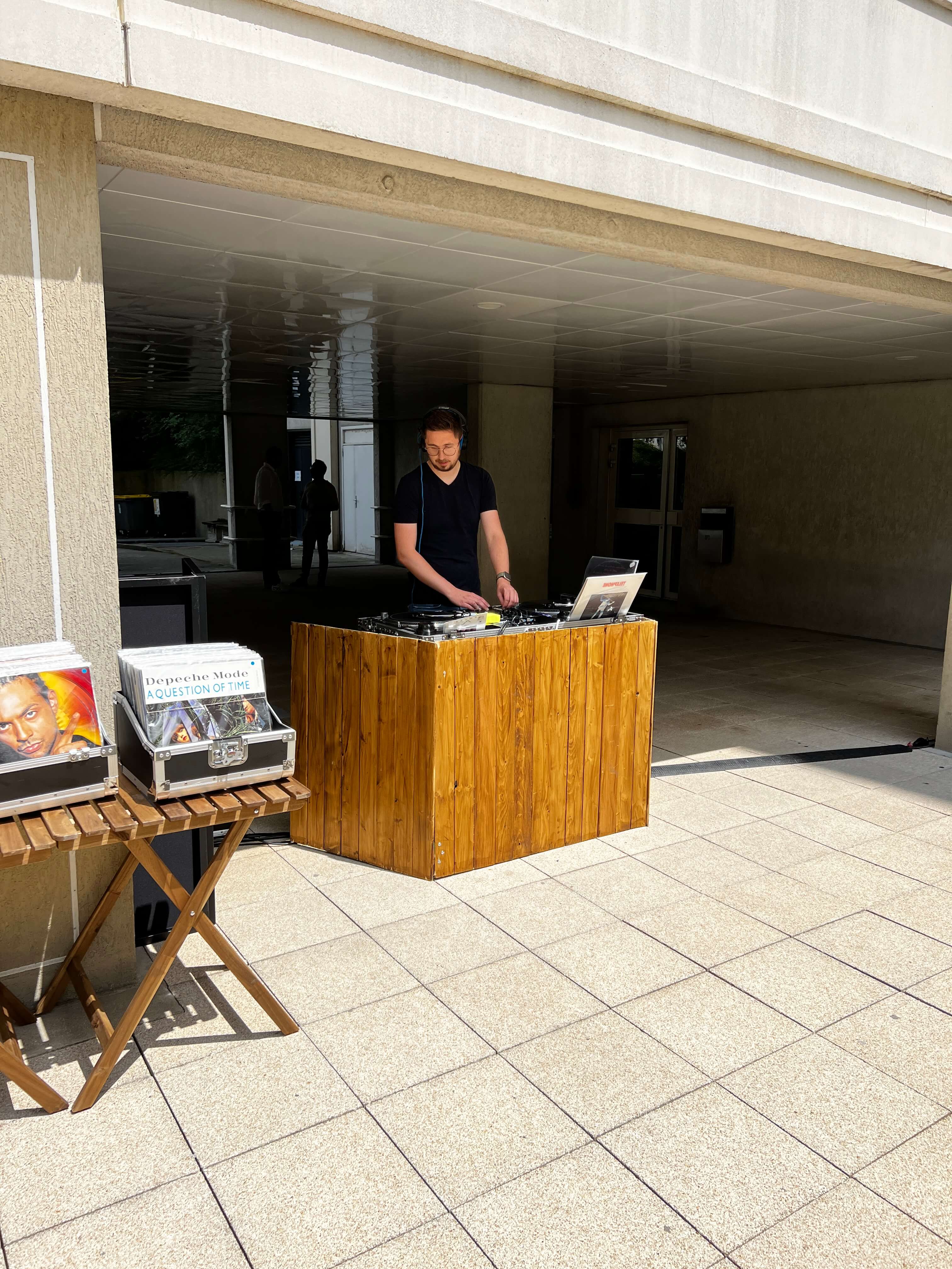 dj alexis schaller